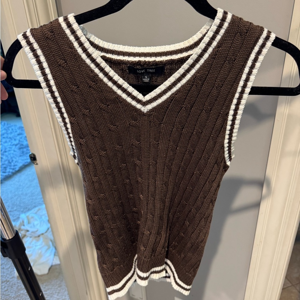 Love Tree Brown and White Knit Sweater
